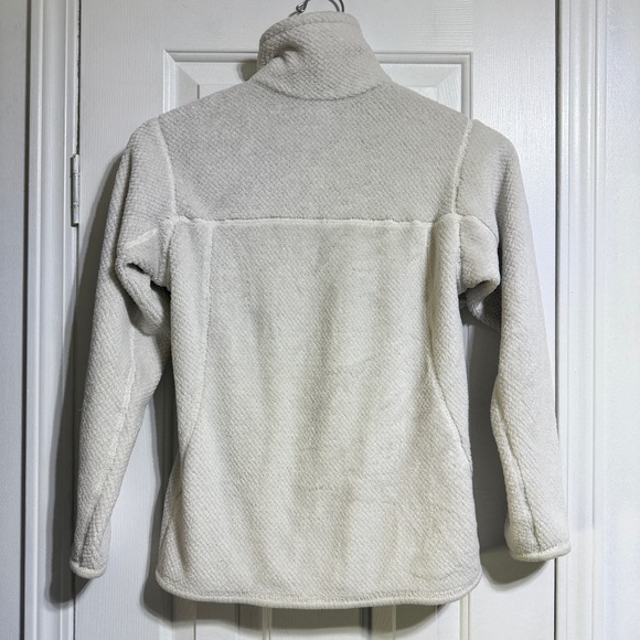 Patagonia Women's Re-Tool Snap-T white Fleece Pullover size XS sweater - Picture 3 of 6